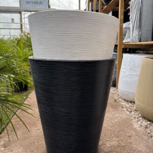 Maceta Cono Texturado Rotomoldeada - 42x50.