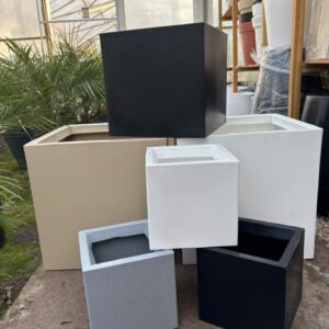 Maceta Cubo Rotomoldeada - 20x20.